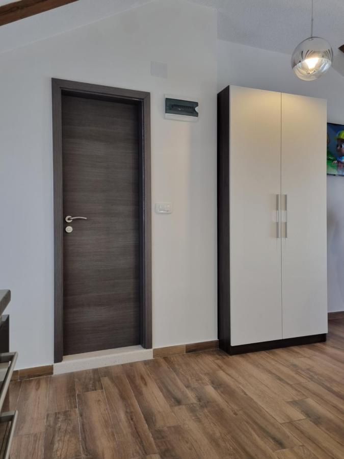 Studio apartment Rosalie Spalato Esterno foto