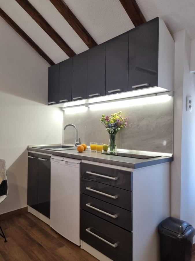 Studio apartment Rosalie Spalato Esterno foto
