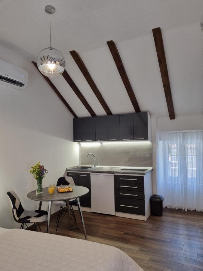 Studio apartment Rosalie Spalato Esterno foto